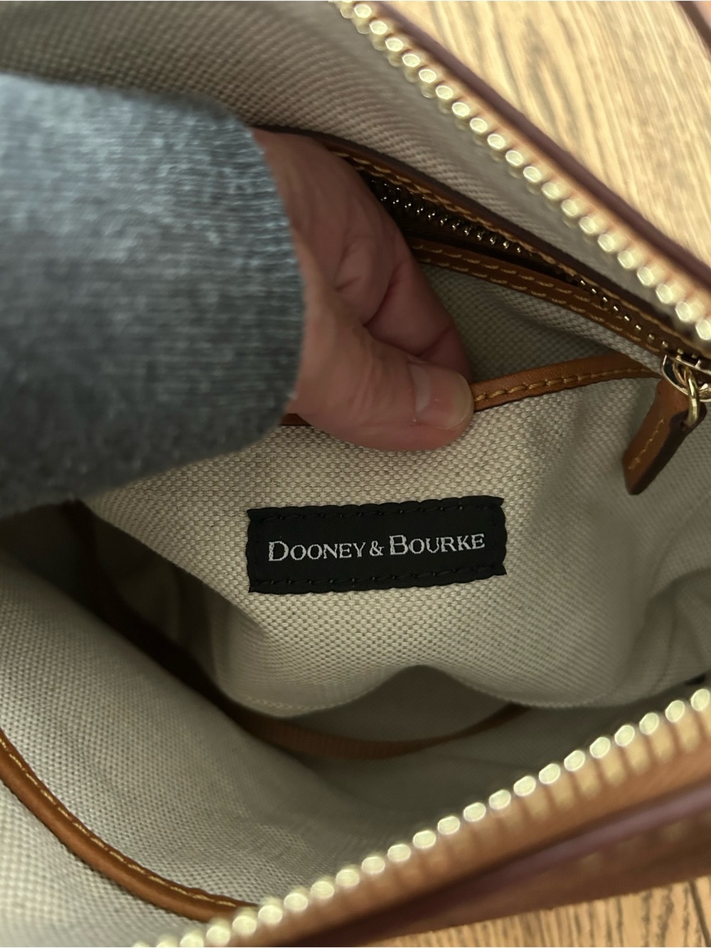 Dooney & Bourke Brown Suede Shoulder Bag Brand New - Picture 3 of 4